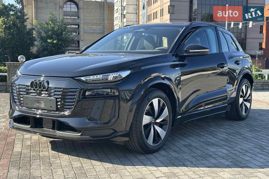 Audi Q6 e-tron - фото 2