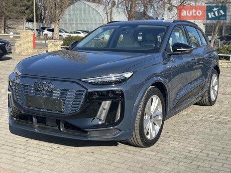 Audi Q6 e-tron 2025
