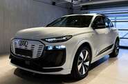Audi Q6 e-tron - фото 1