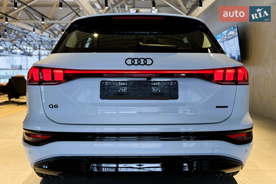 Audi Q6 e-tron - фото 7