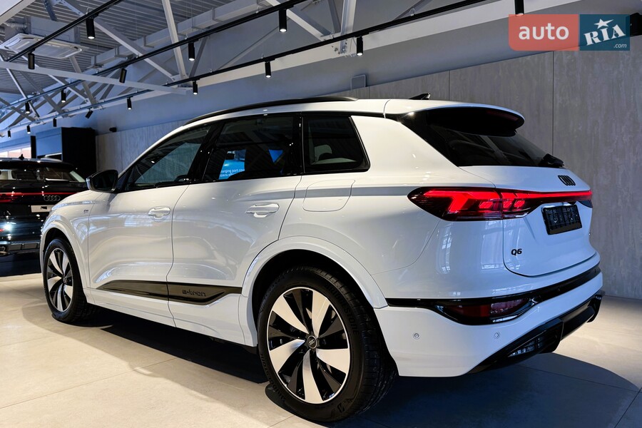 Audi Q6 e-tron - фото 8