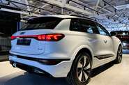 Audi Q6 e-tron - фото 6