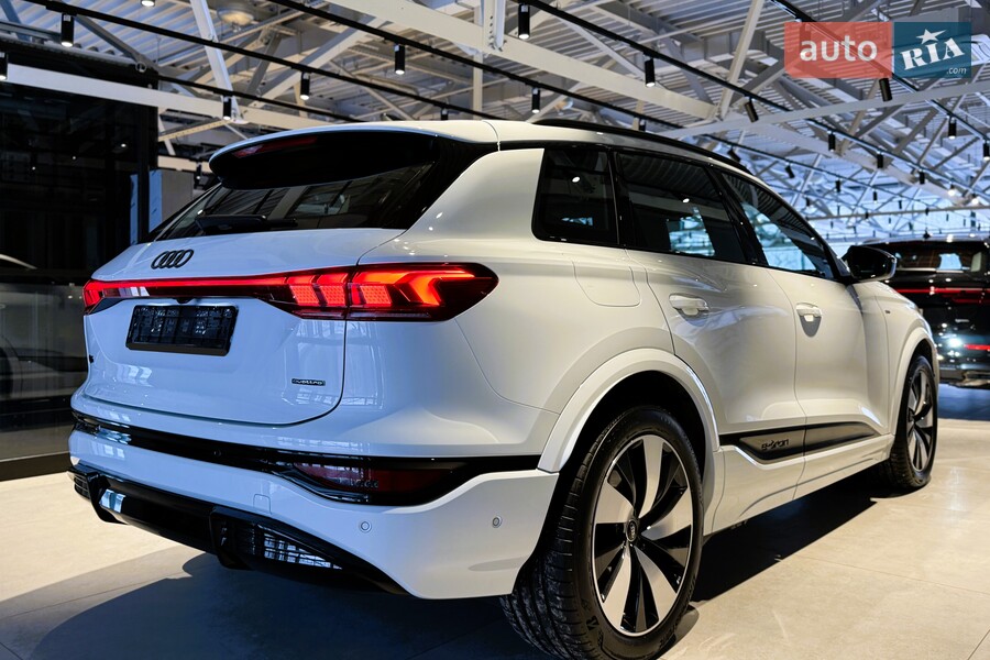 Audi Q6 e-tron - фото 6