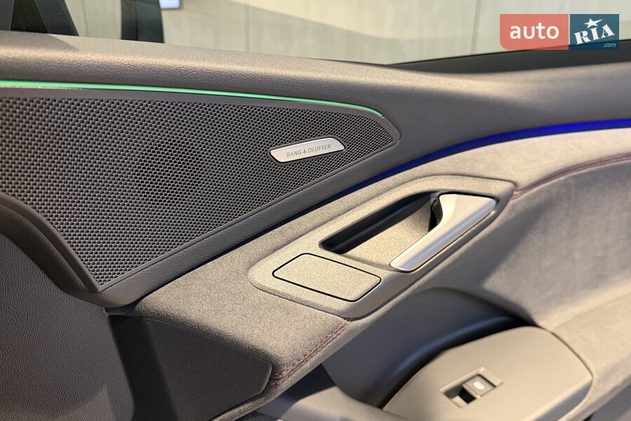 Audi Q6 e-tron - фото 16