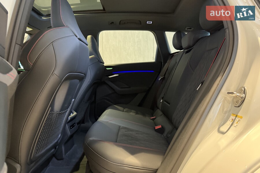 Audi Q6 e-tron - фото 21