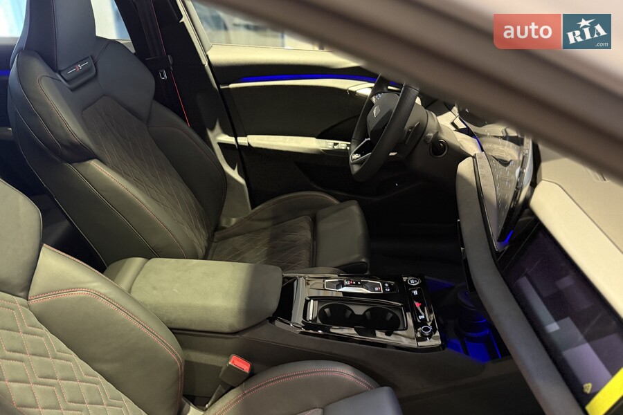 Audi Q6 e-tron - фото 26