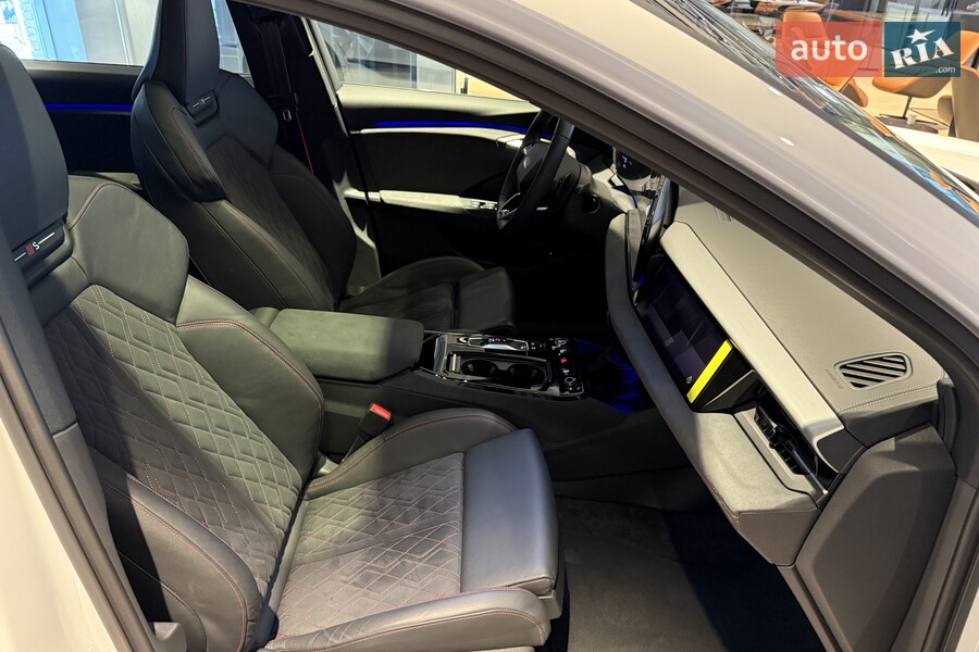 Audi Q6 e-tron - фото 29