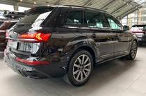 Audi Q7 S-Line