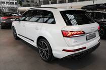 Audi Q7 S-Line