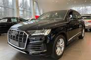 Audi Q7 Basis