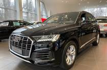 Audi Q7 Basis