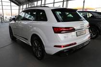 Audi Q7 S-Line