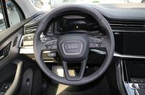 Audi Q7 Basis