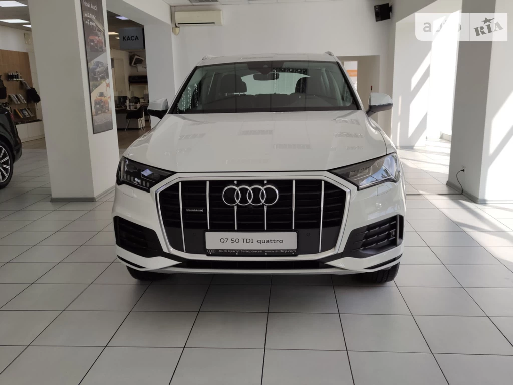 Audi Q7 Basis