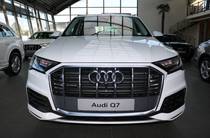 Audi Q7 Basis