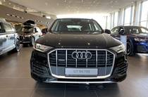 Audi Q7 Basis