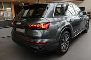 Audi Q7 S-Line