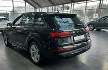 Audi Q7 S-Line