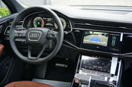 Audi Q7 Basis