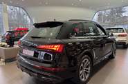 Audi Q7 S-Line