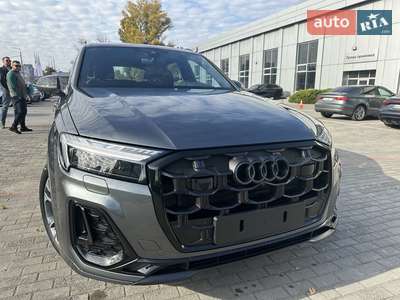 Audi Q7 2025 Individual