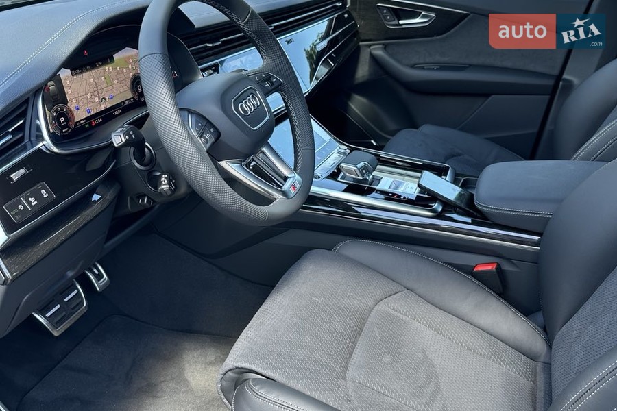 Audi Q7 - фото 17