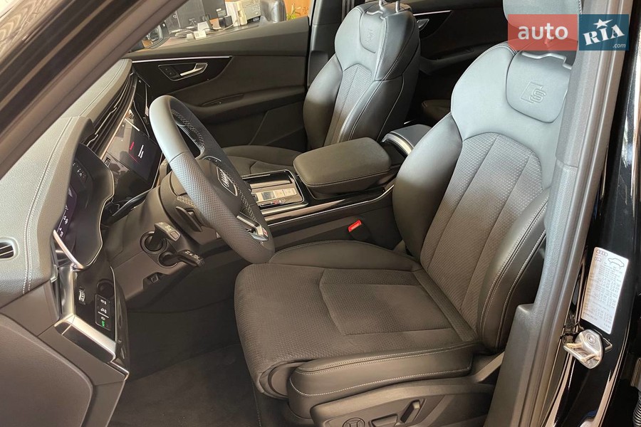 Audi Q7 - фото 9