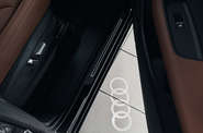 Audi Q7 Basis