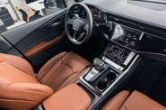 Audi Q7 Basis