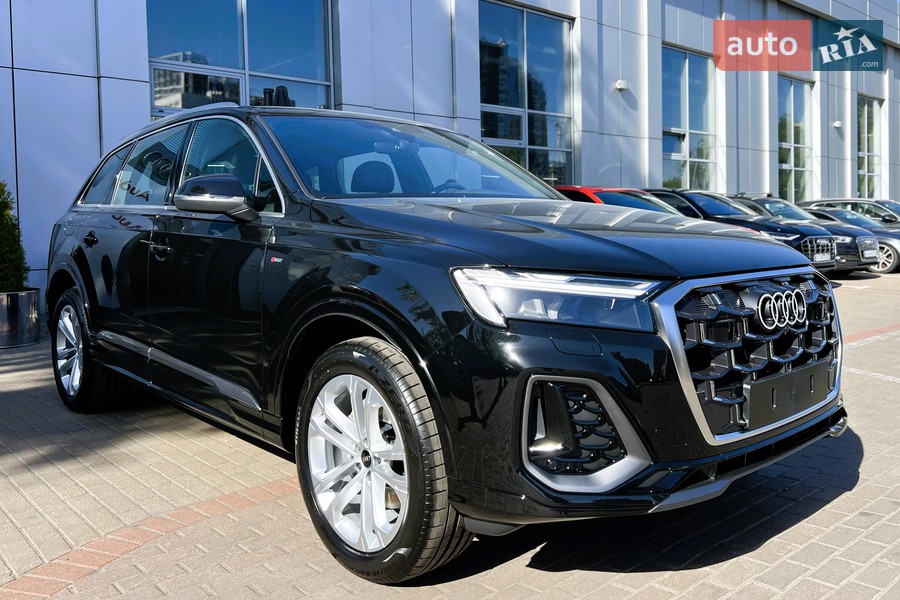 Audi Q7 - фото 4