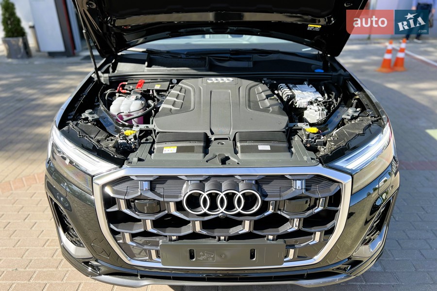 Audi Q7 - фото 45