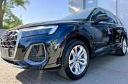 Audi Q7 - фото 10