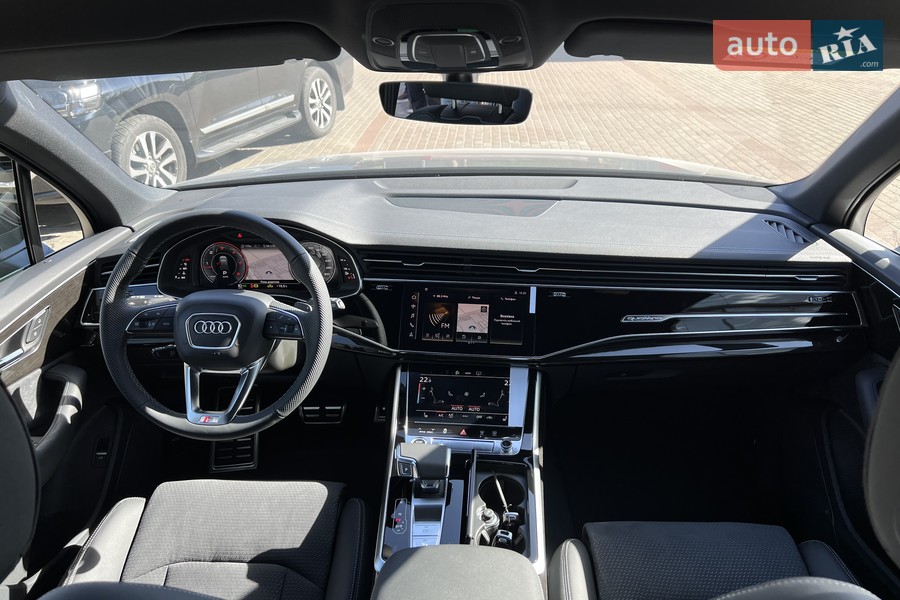 Audi Q7 - фото 37