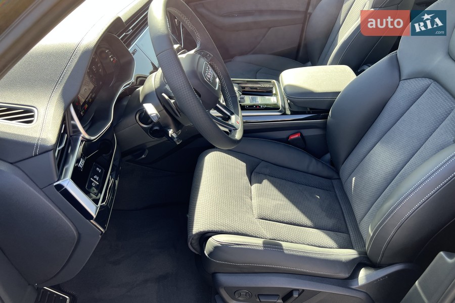 Audi Q7 - фото 40