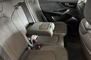 Audi Q7 - фото 21