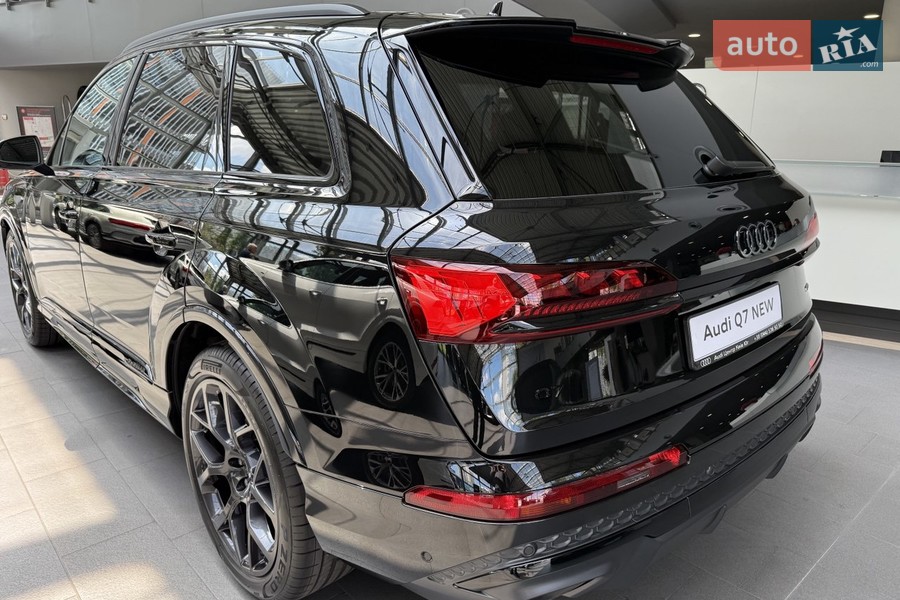 Audi Q7 - фото 4