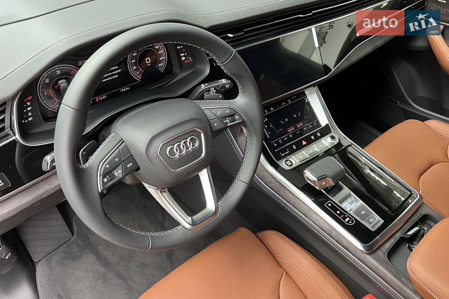 Audi Q7 - фото 20