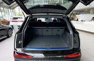 Audi Q7 - фото 34