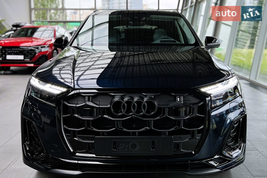 Audi Q7 - фото 3