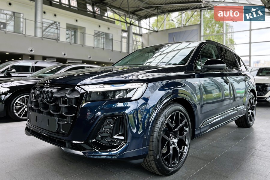 Audi Q7 - фото 1