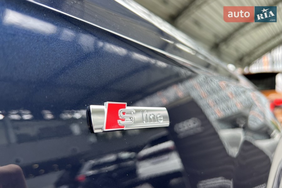 Audi Q7 - фото 14