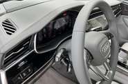 Audi Q7 - фото 28