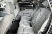 Audi Q7 - фото 33