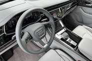 Audi Q7 - фото 26