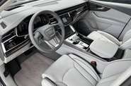 Audi Q7 - фото 25