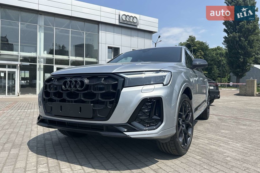 Audi Q7 - фото 20