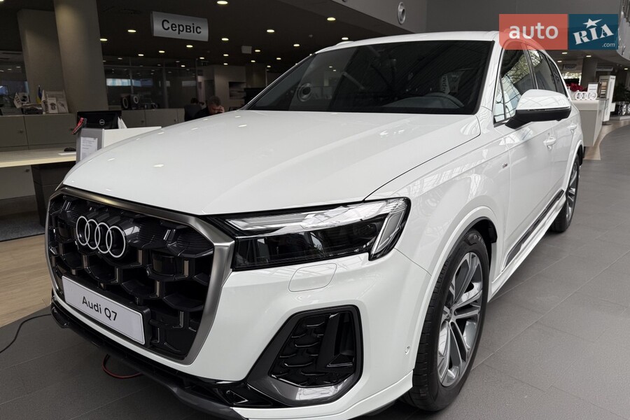 Audi Q7 - фото 2