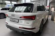 Audi Q7 - фото 4