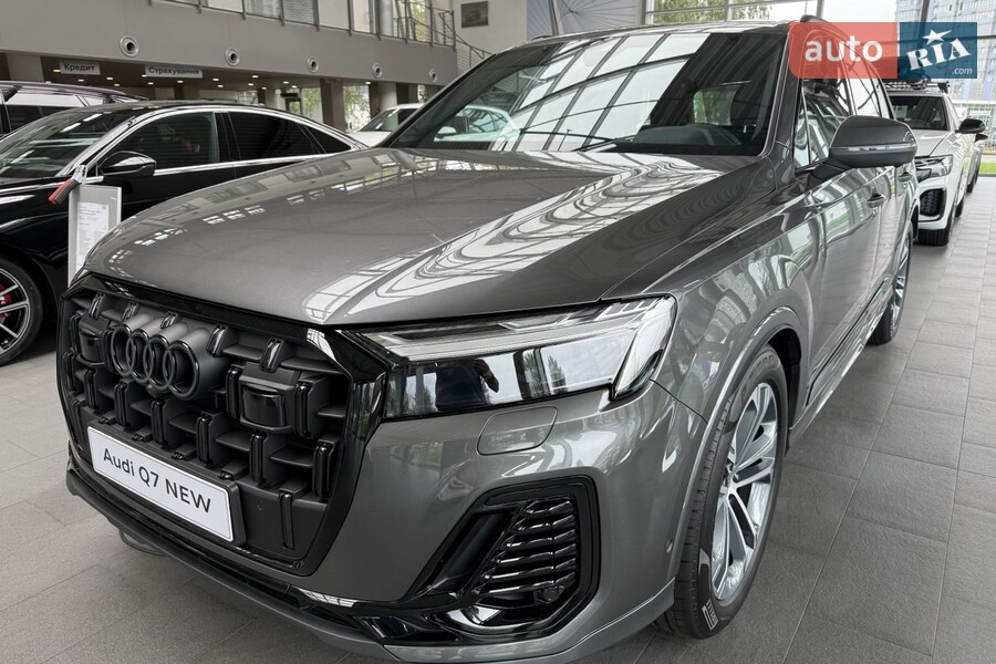 Audi Q7 - фото 2
