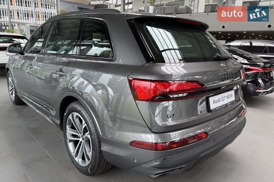 Audi Q7 - фото 4